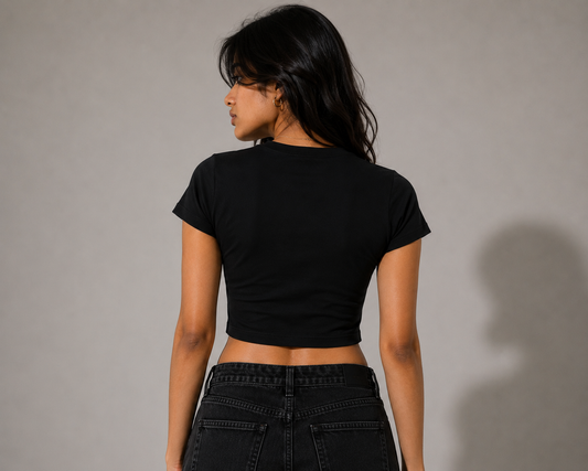 RAINBOW HEART ESSENTIAL Black Baby Tee
