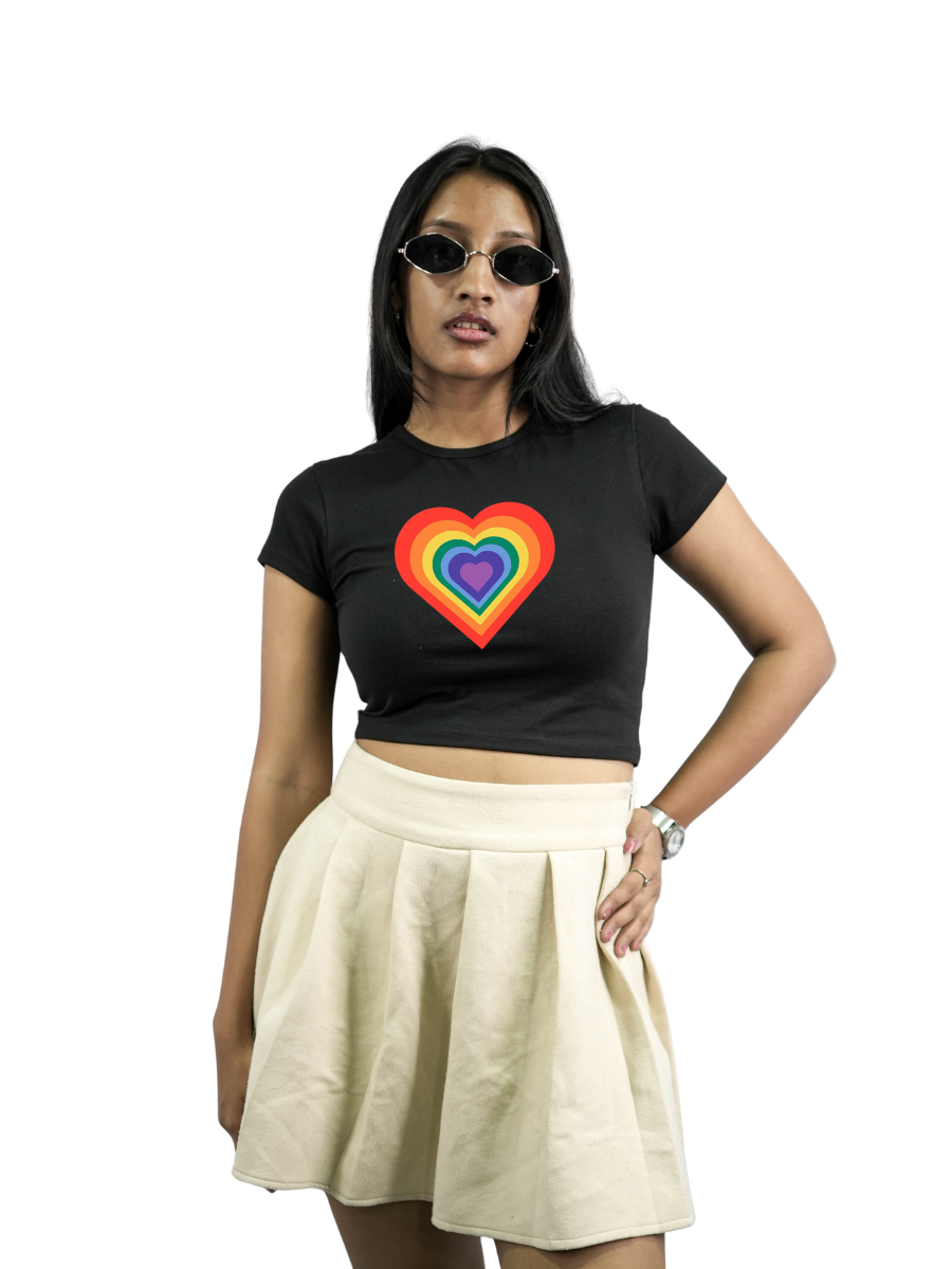 RAINBOW HEART ESSENTIAL Black Baby Tee