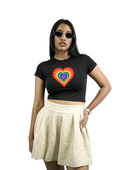 RAINBOW HEART ESSENTIAL Black Baby Tee